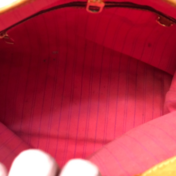 🛑 SOLD - Picture 9 of 16